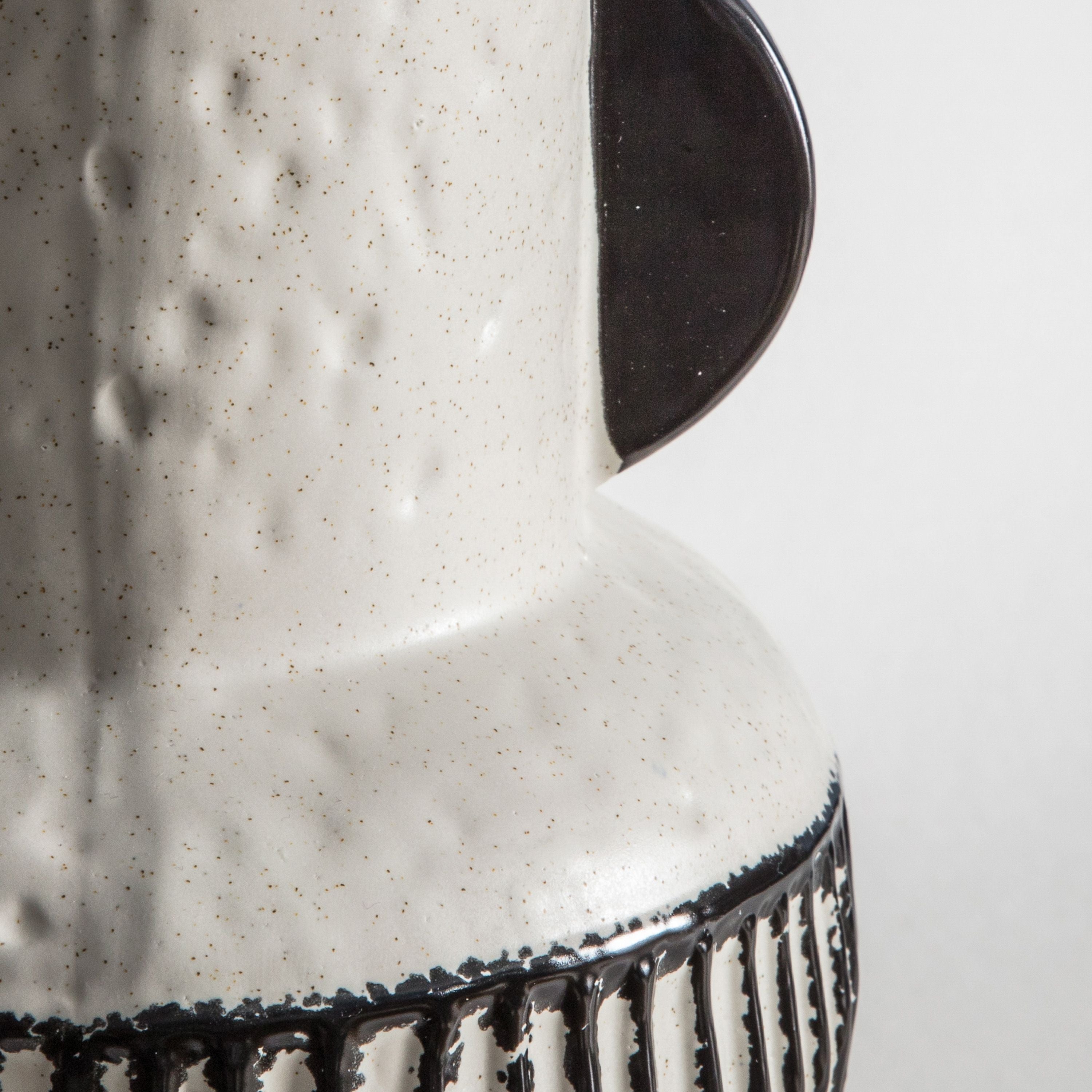 Ostello Monochrome Ribbed Stone Vase | Small